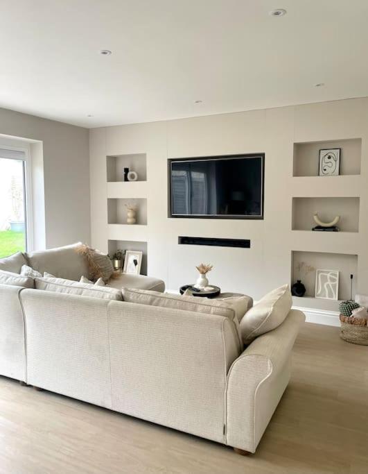 Holiday home Modern, With Large Garden *