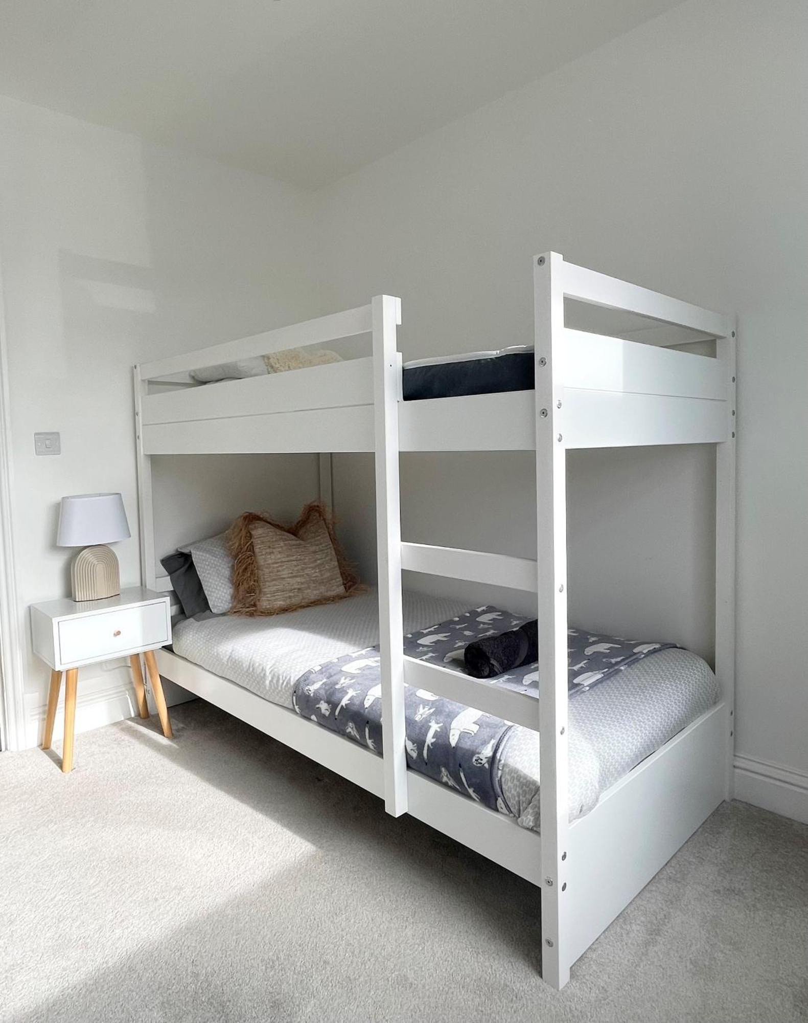 Holiday home Modern, With Large Garden Bournemouth